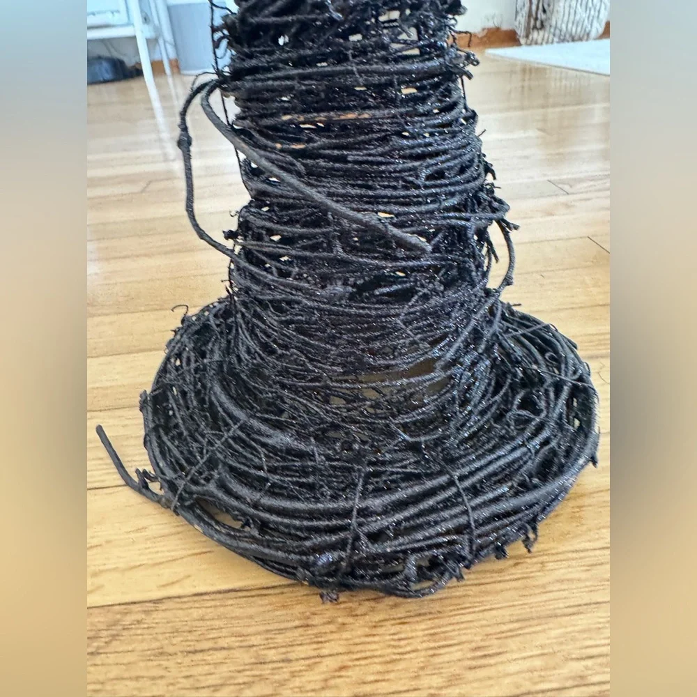 Black Glitter Twig Halloween Witch Hat Table Decoration - Picture 2 of 7